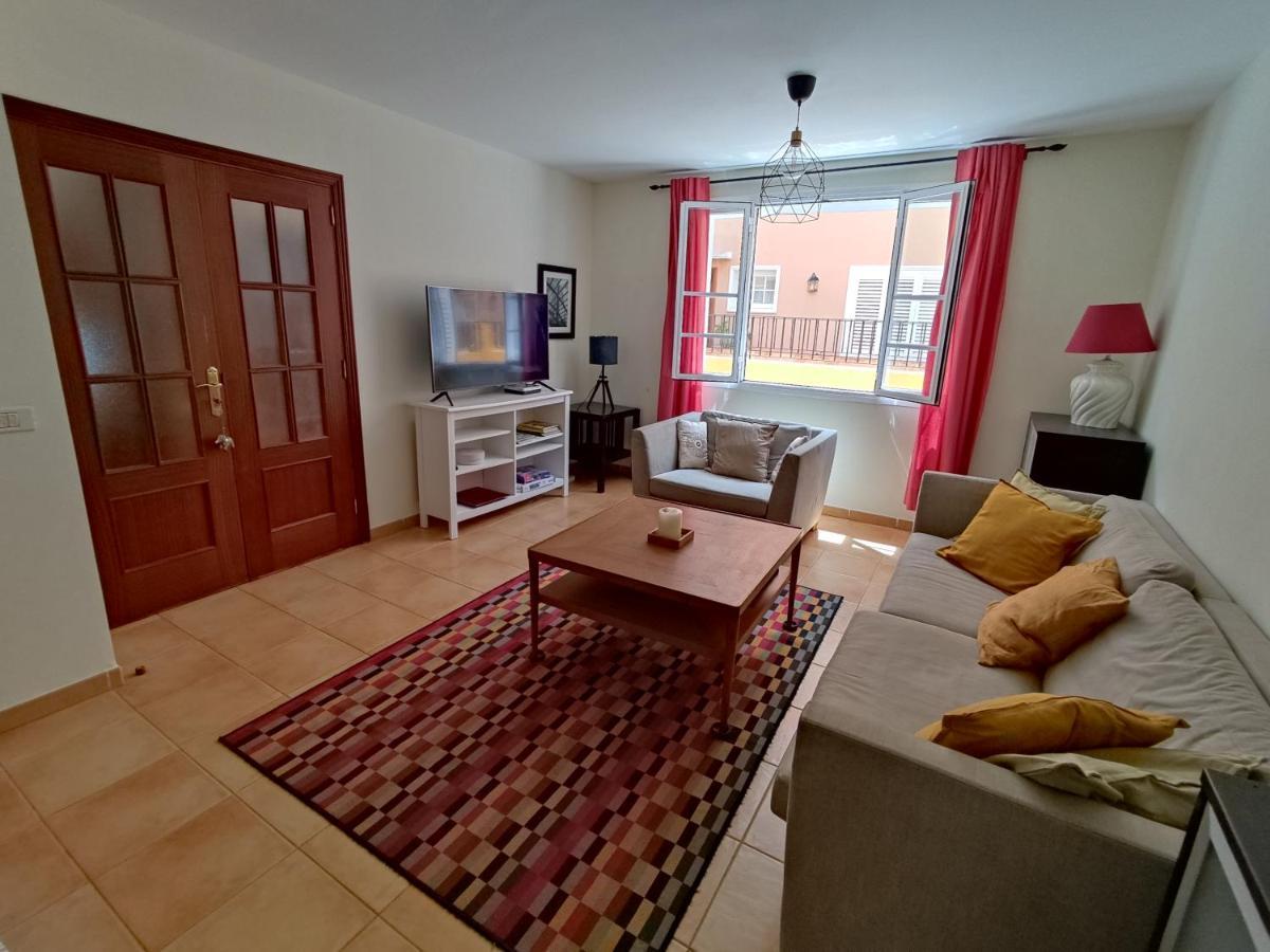 Cheerful 3 Bedroom Town House With Garage Tegueste Exteriör bild